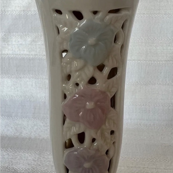 Partylite “Spring Blossom” Vintage Candlestick Pair - New In Boxes - Picture 5 of 9